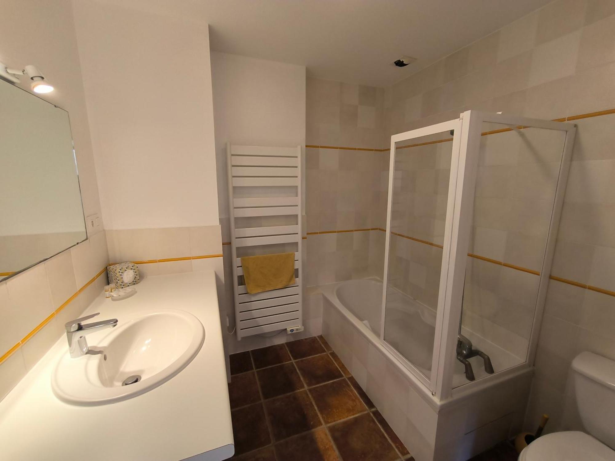 Le Peyret Apartment Serres-Castet Exterior foto